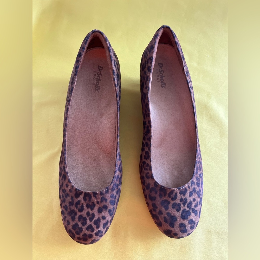 Dr. Scholl's Women's Leopard Print Slip On’s